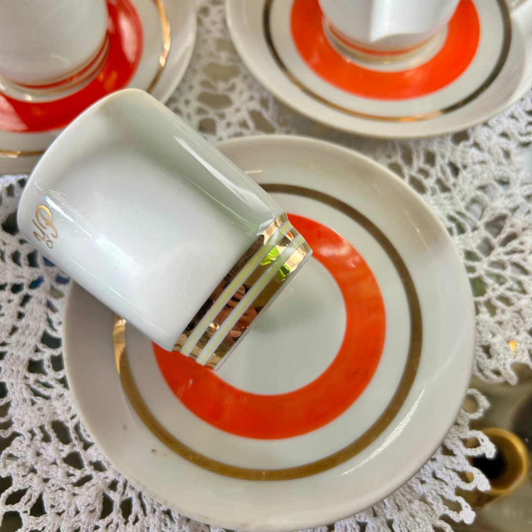 Кофейная пара Барановский ФЗ 1960гг, форма Березень ав. ВеличкоИ.П., ДиброваА.С., СпицаВ.Г.. Картинка 2